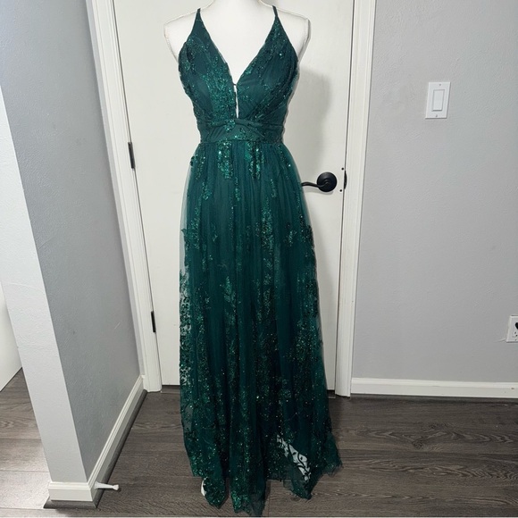 Windsor Dresses & Skirts - Dark Green Sparkly Shimmer Floor Length Evening Gown Prom Dress Sz XS BEAUTIFUL